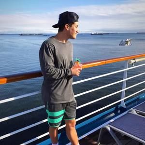 Meet your Posher, Luc